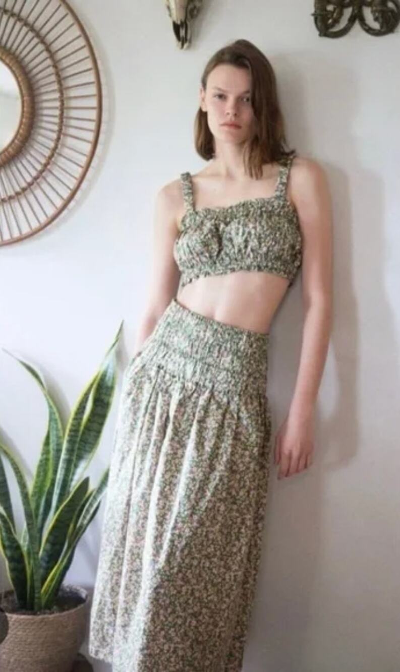 Zara Green Floral Print Cropped Set Size Medium Cottagecore Pretty Romantic